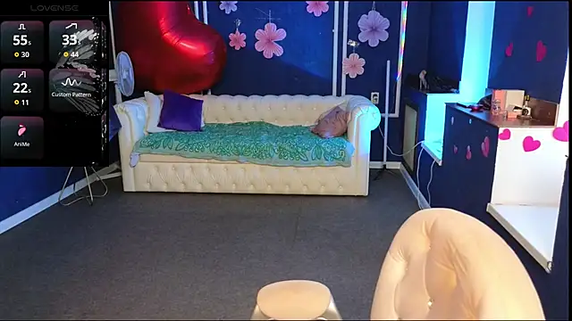 Kira_Kingsley webcam