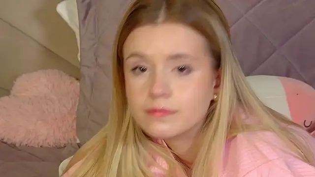 MilanaBalmain webcam