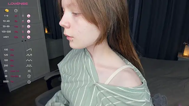 lavendermitten - LavenderMitten's free webcam - UK Sex Cams