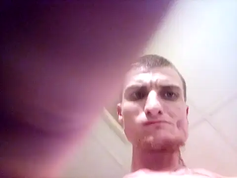 jizzyglizzy92 (Ask my age) - Shoot loads of cum