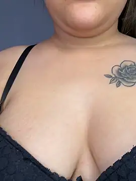 Rosy_BabyDoll webcam