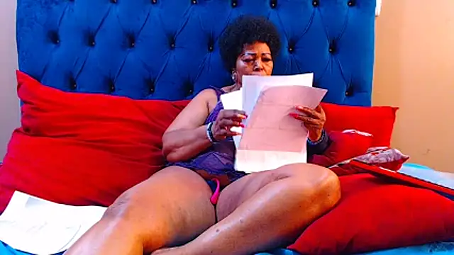 ebonycandy10 - Ebonycandy10's free webcam - UK Sex Cams