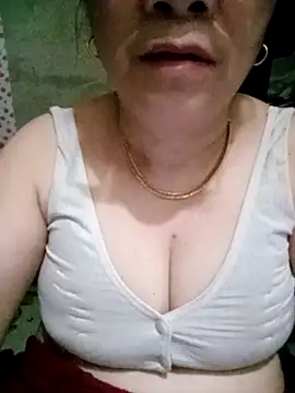 Webcam Model (Funsexy1)  is live.Free join now!