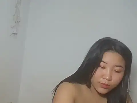 zyeiii - Zyeiii's free webcam - UK Sex Cams