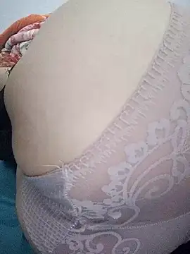 Haralushiaaa - Live Cam