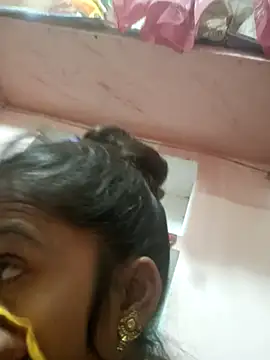 Webcam Model (Deepjakolirr)  is live.Free join now!