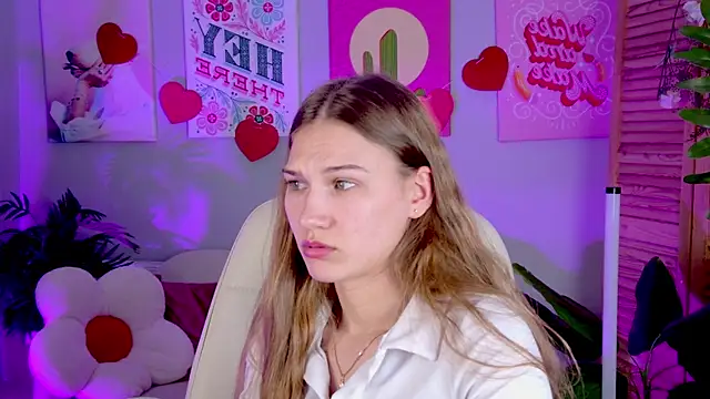 Sweet_Emilya Stripchat cam model