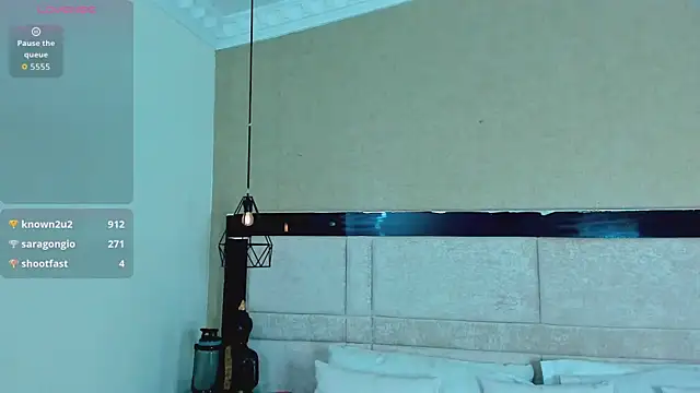 kimCosseyy live sex cam