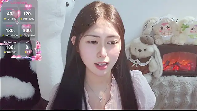 美女Labubu-o在线直播