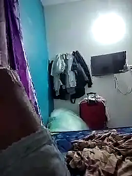 tamilpaiyan989 webcam