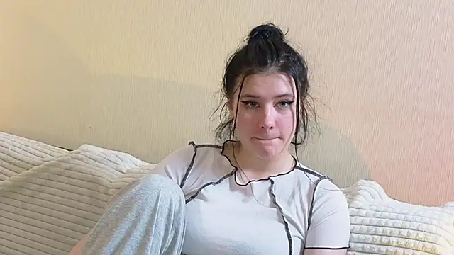 BarbarFinkley webcam