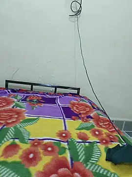 USA_Queen_Reshu webcam