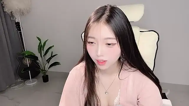 美女Yukiy8877在线直播