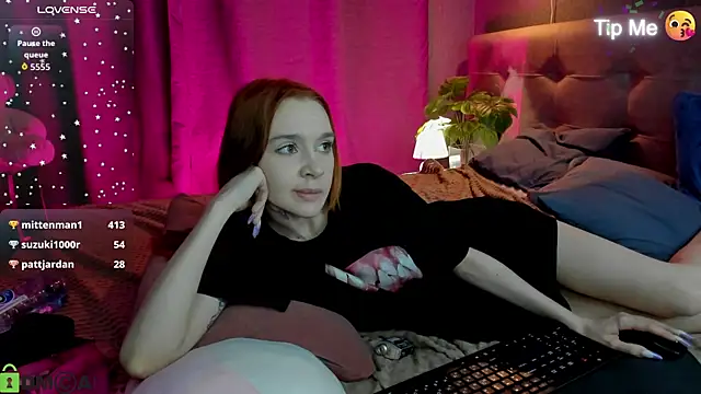 lesi_moonie01 - Lesi_Moonie01's free webcam - UK Sex Cams