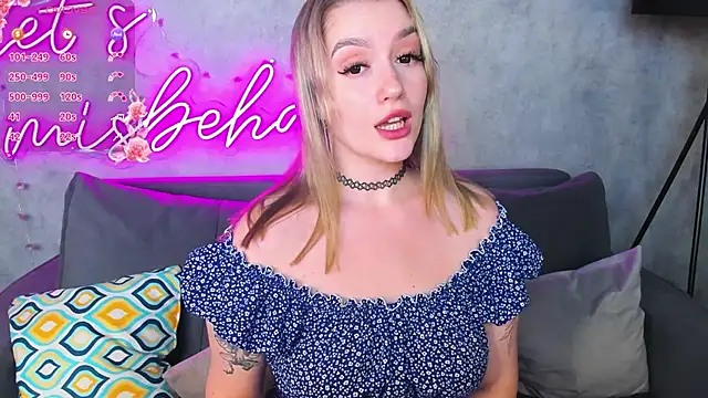 Viickie_Nelsson webcam