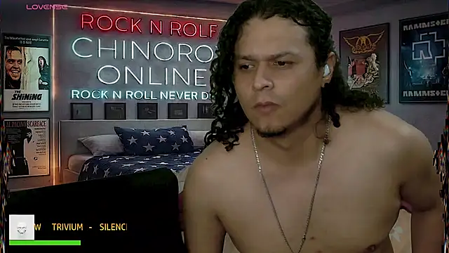 chino_roz - Chino_roz's free webcam - UK Sex Cams