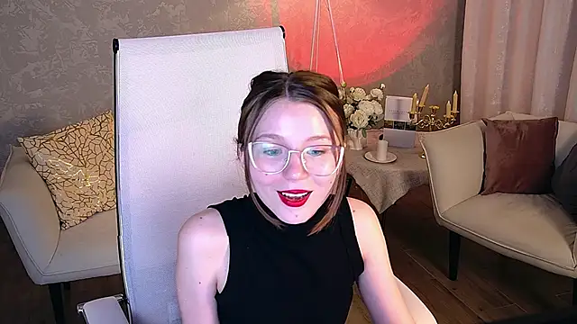 ellifrankenweenie - ElliFrankenweenie's free webcam - UK Sex Cams