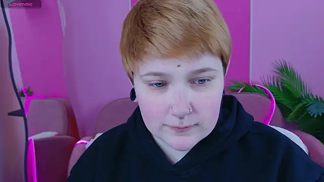 Edna_Davis Stripchat cam model