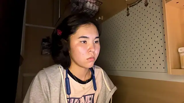 JennyCarpenter Stripchat cam model