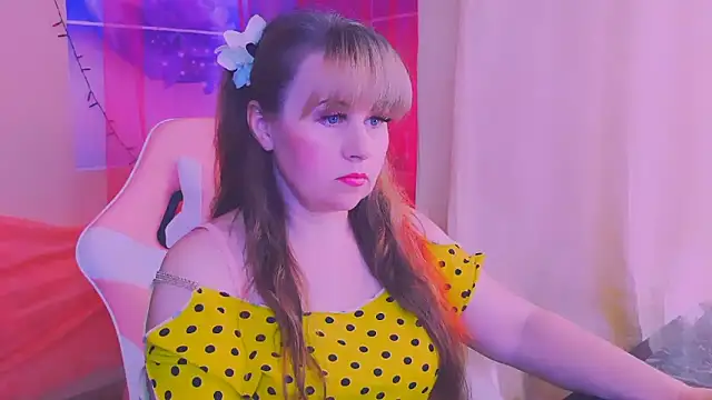 BESTLOLA Stripchat cam model