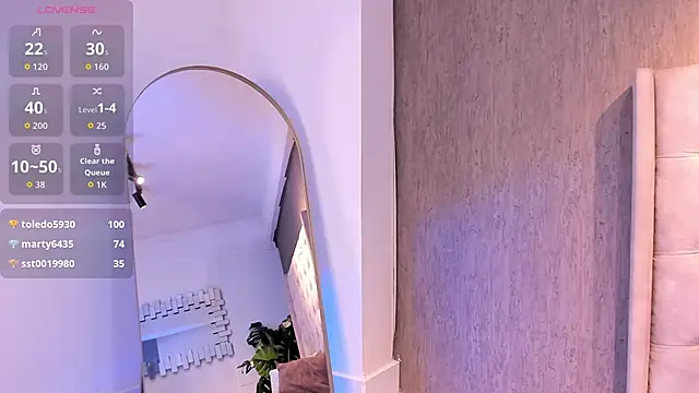 leohard__ - LeoHard__'s free webcam - UK Sex Cams