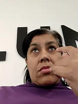 molly_newman6 (F milf) - Make me moan ur name so hard😈❤️