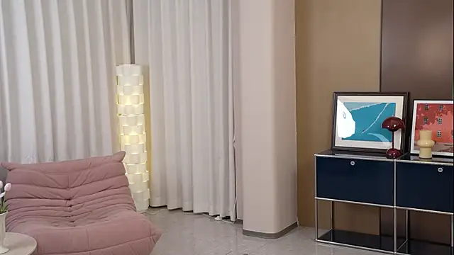 Honeypeach-0112 webcam