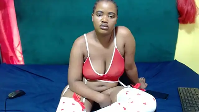 JuicyWetPussy19 webcam