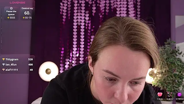 janicecollins - JaniceCollins's free webcam - UK Sex Cams