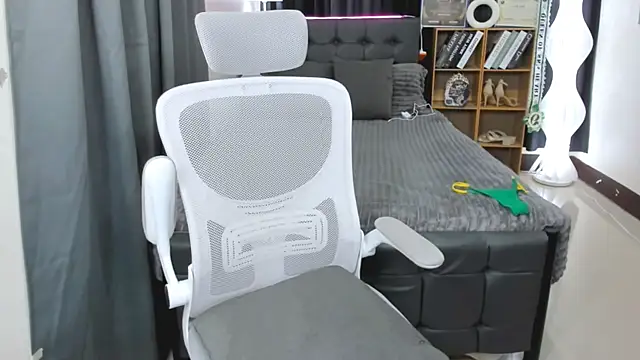 hotjessieempress webcam