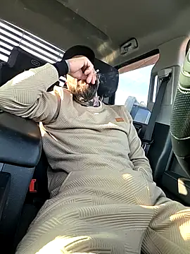 Beardedtattood's live cam