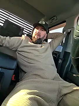 Beardedtattood live sex cam