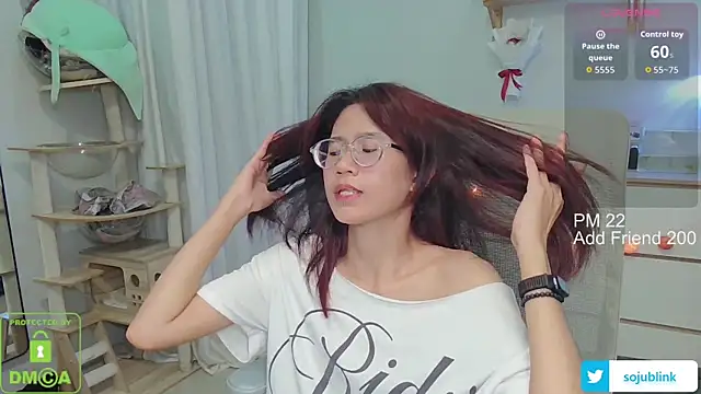 littlemiilk live sex cam