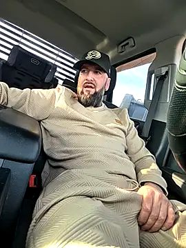 Beardedtattood's live cam