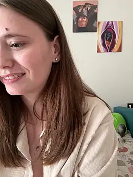 Sabrina_shells webcam