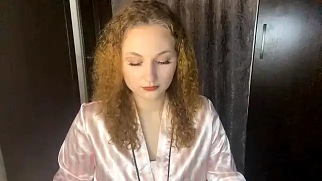 sophieniktashu - SophieNiktashu's free webcam - UK Sex Cams