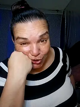 Webcam Model (Zuleyka_69)  is live.Free join now!