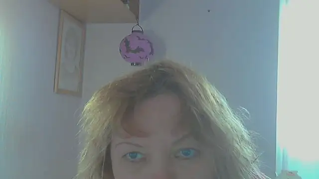 Lusi-777 live sex cam