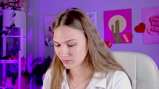 sweet_emilya - Sweet_Emilya's free webcam - UK Sex Cams