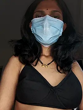 Shivani2002 live sex cam