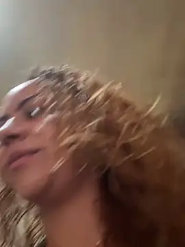 Chloe_Leaozinho webcam