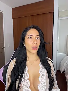 ArianaReynoldss - Live Cam