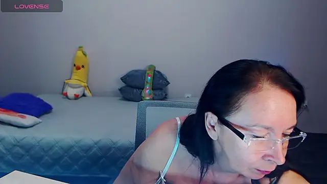 Celine_Faer1 live sex cam