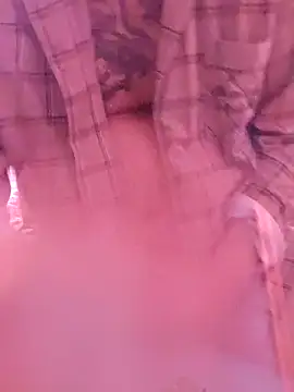 caige8888 (Ask my age) - 撸鸡吧，看屁用