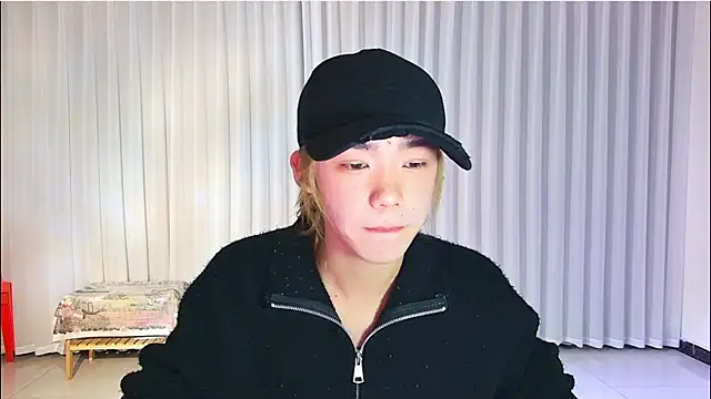 wumei-001 (M twink) - 🔞性感脱衣舞秀+striptease 5min