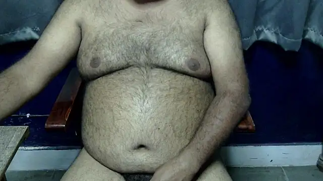 hairysubcub_70 (Ask my age) - Welcome To Daddy's Room. Make Daddy Cum.