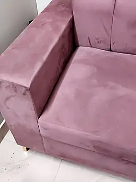 Webcam Model (aushi_rao) is live