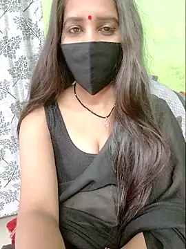 SareeQween143 webcam