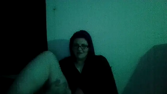 CloudyCockTeaser webcam