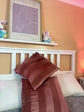 KendalMilleer webcam